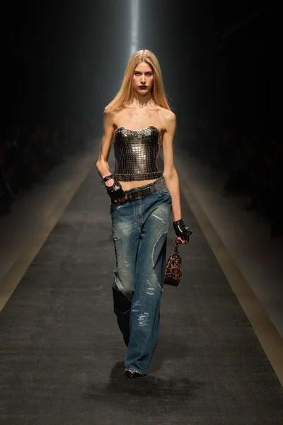 Look 51